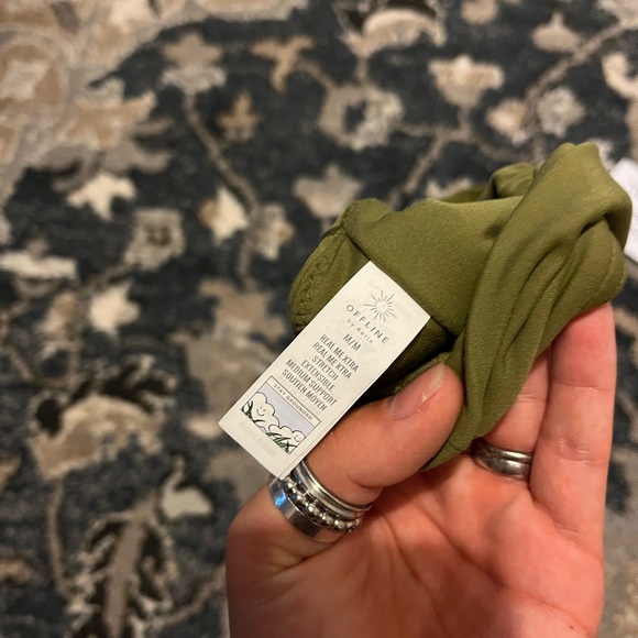 OFFLINE BY AERIE SPORTS BRA SIZE M - Picture 3 of 3